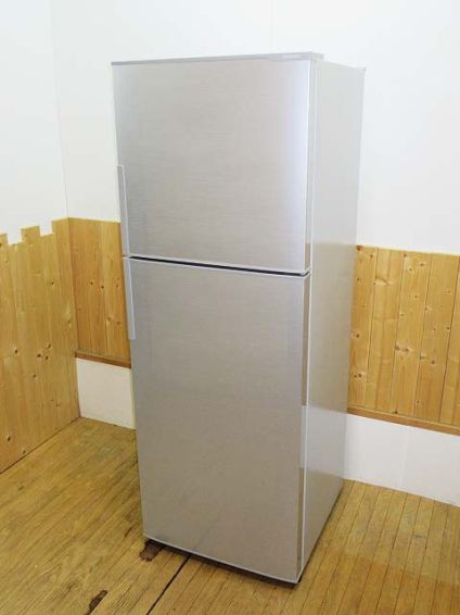 SHARP(シャープ)　冷蔵庫　225L
