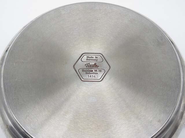 Fissler（フィスラー）　両手鍋　24cm　ガラス蓋付き　ステンレス製