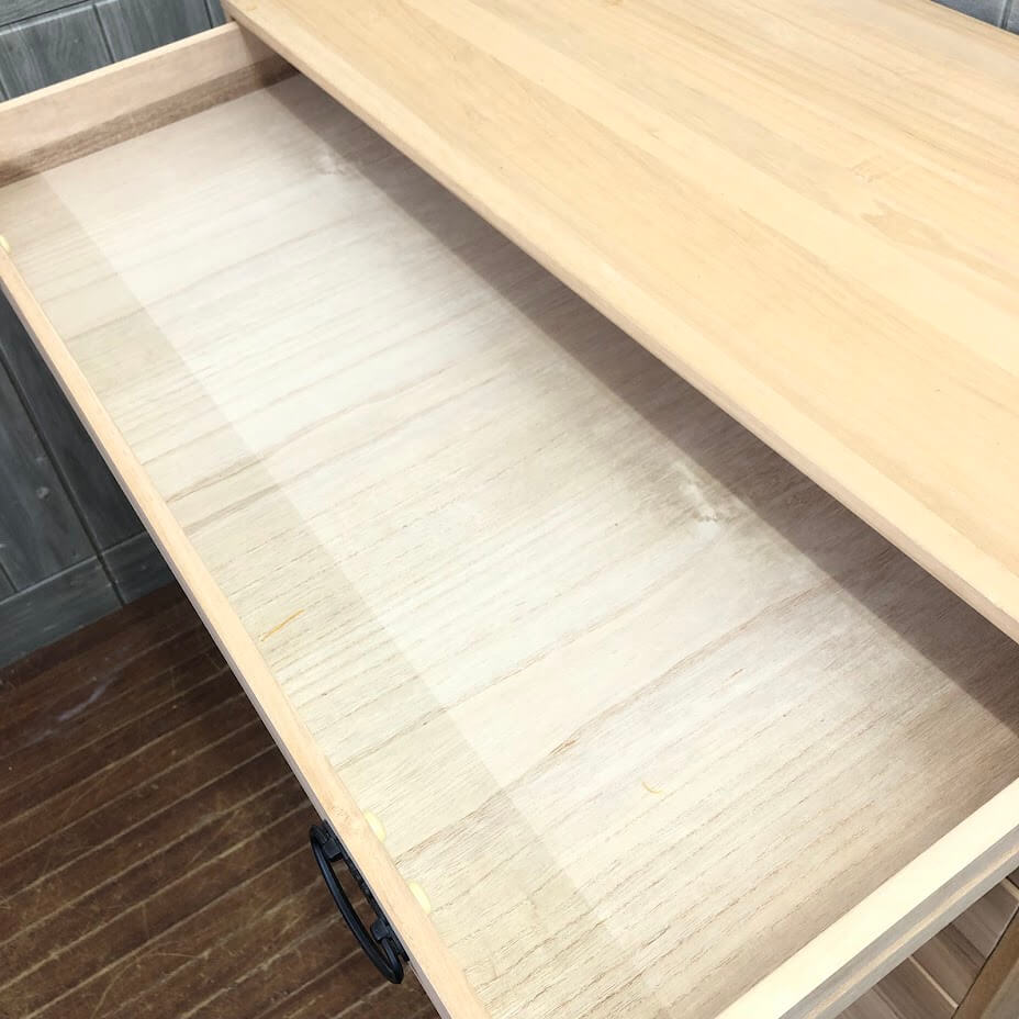 クリックで拡大 桐箪笥 10段 和箪笥 幅95cm 着物収納 着物タンス 着物入れ 引出10杯 和風 桐製 無塗装 天然木 - 画像2