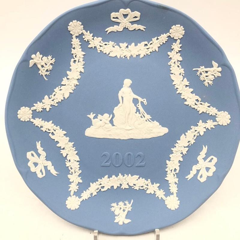 ウェッジウッド イヤープレート 2002年 18cm ジャスパー WEDGWOOD 水色 ブルー 丸皿 飾り皿 食器 洋食器 - 画像2